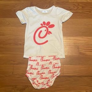 Chic-Fil-A Bummies Set